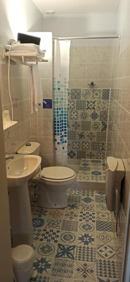 Hotel Les Persèdes Lavilledieu (Ardeche)