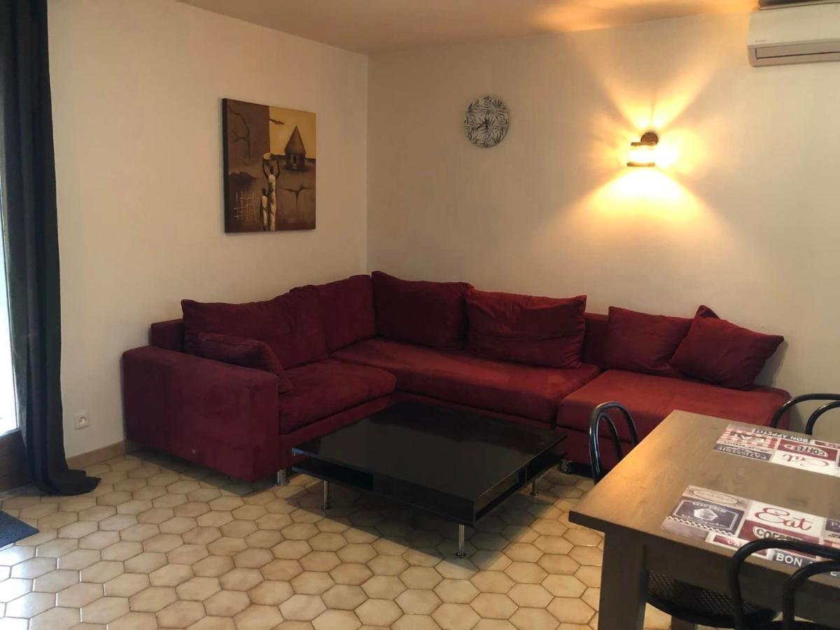 Les Persedes Hotel 2*